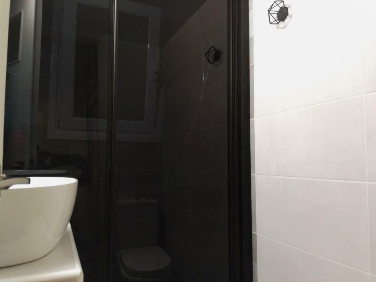 Athens Pangrati Modern Apt 10Min To Metro Bagian luar foto